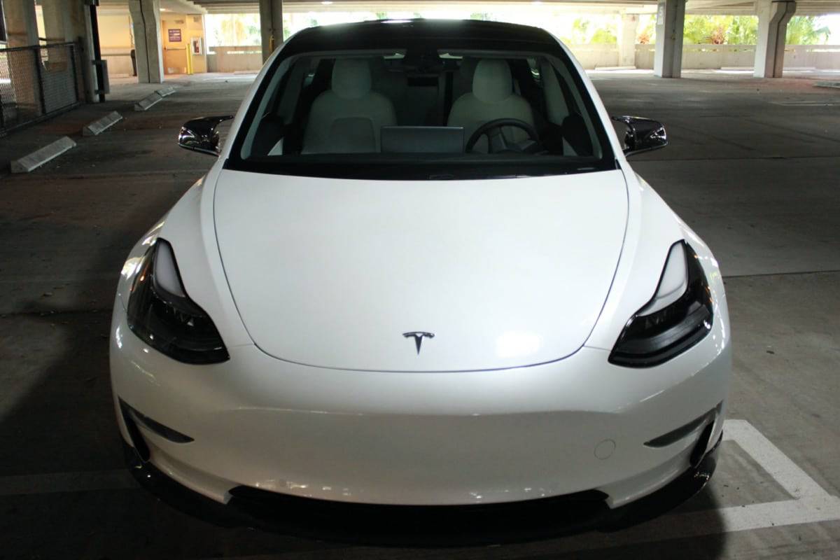 Tesla Model 3: Remplacer la Batterie à 12 000 $ ou Vendre la Voiture pour  16 000 $? Après 3 ans
