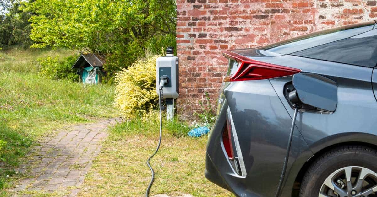 Voitures électriques : pourquoi le prix de la recharge n'est pas toujours  plus avantageux que celui de l'essence