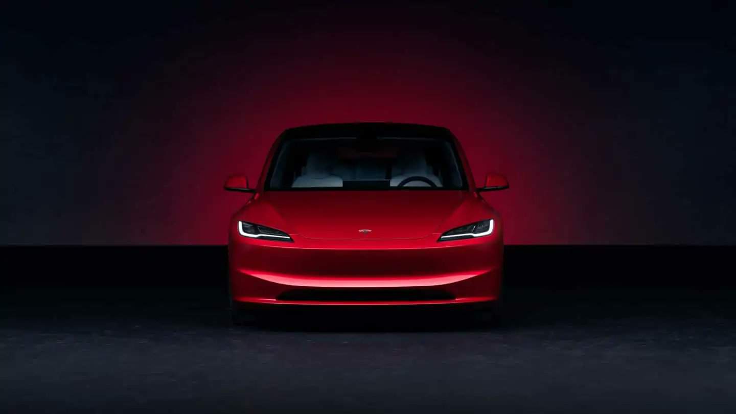 Calandre avant Tesla Model 3 Look Model S