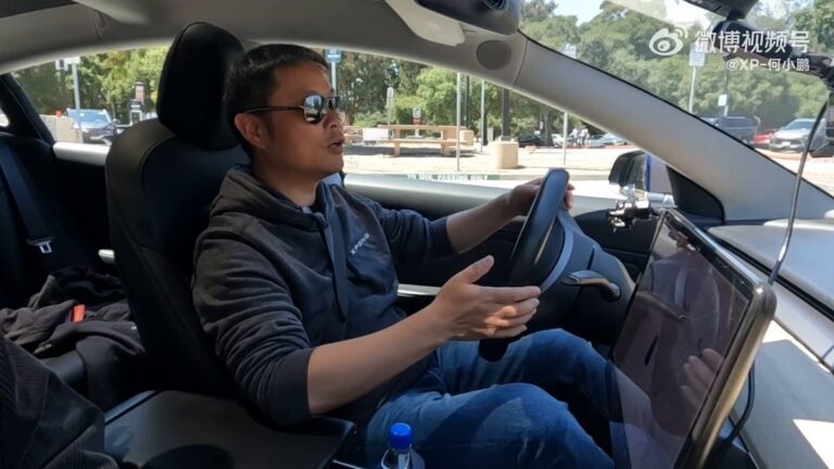 Vidéo incroyable du PDG de Xpeng qui essaye l’autopilot Tesla