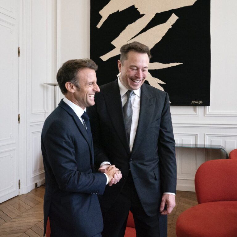 Elon Musk et Emmanuel Macron : Une Rencontre Stratégique à la Veille des Jeux Olympiques de Paris