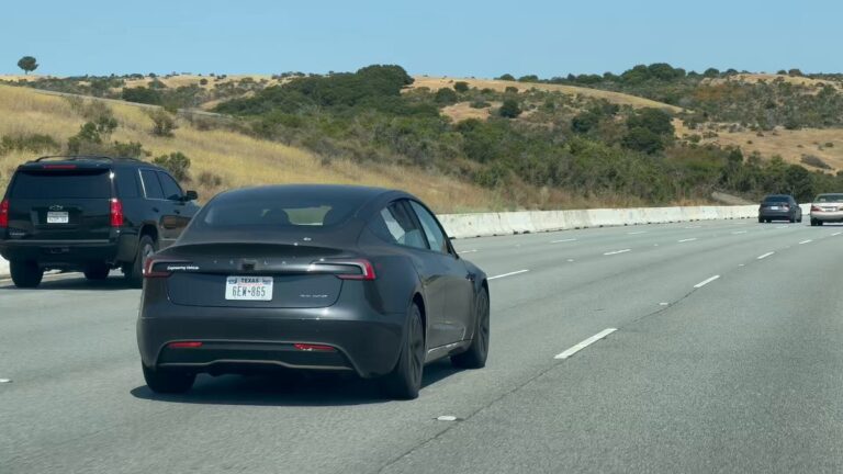Nouvelle Vidéo incroyable d’une Tesla Model 3 sans rétroviseurs
