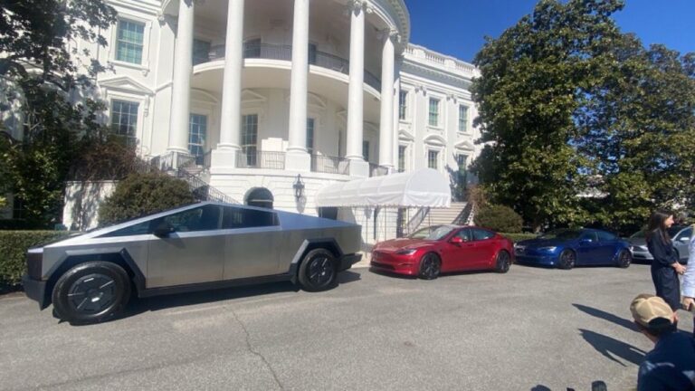 Il n’y avait pas qu’une seule Tesla Model S à la Maison Blanche !